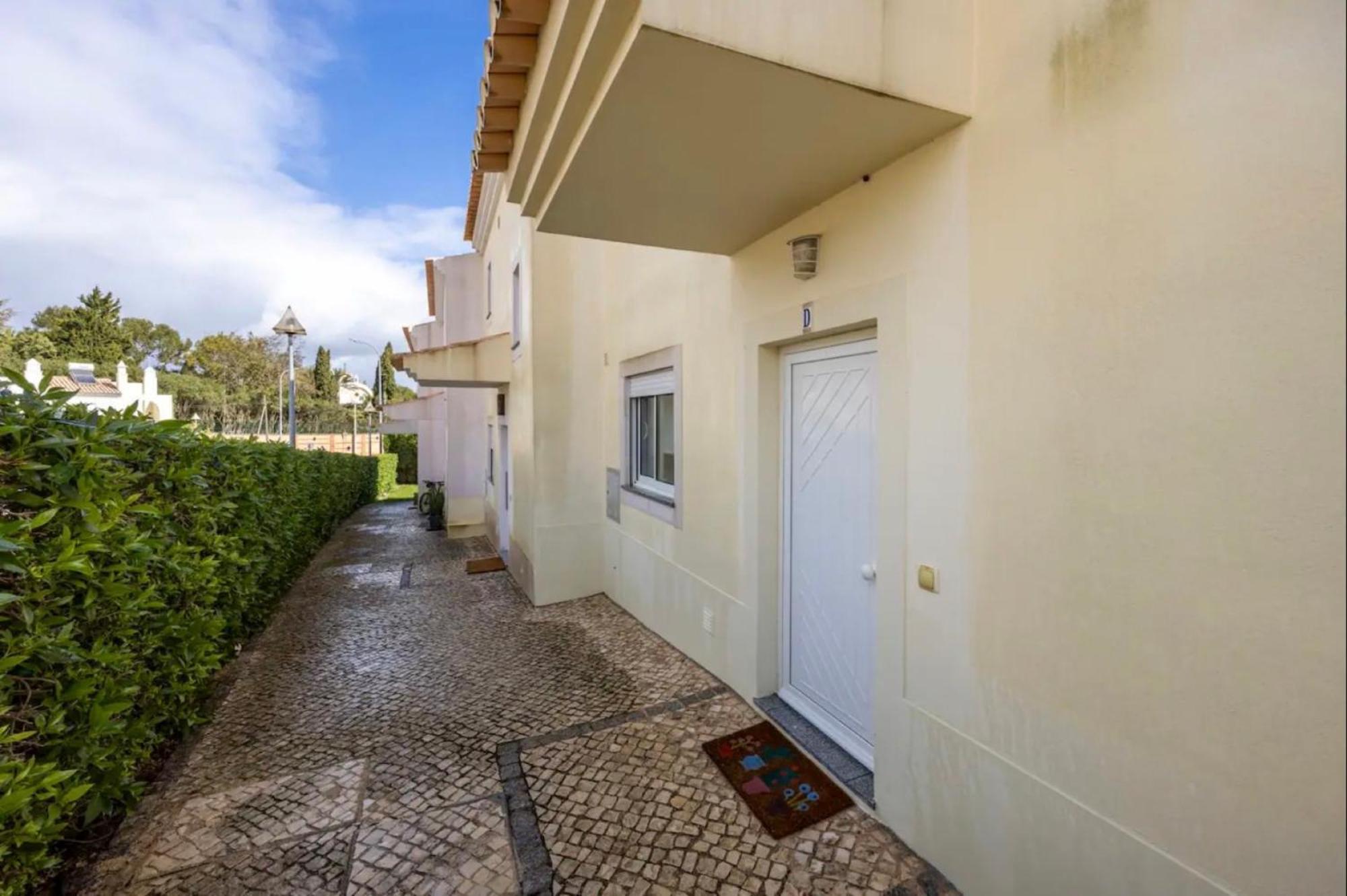 Casa Claudia - Cond Atalaia Ferienhaus